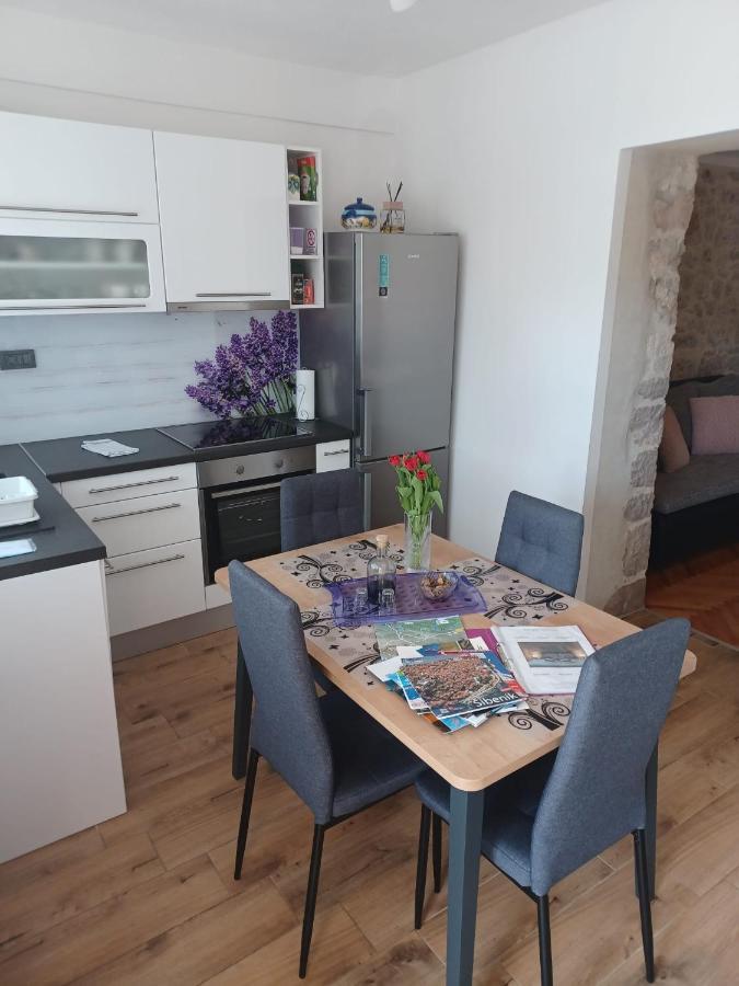 Apartment Karla Snb Лозовац Экстерьер фото