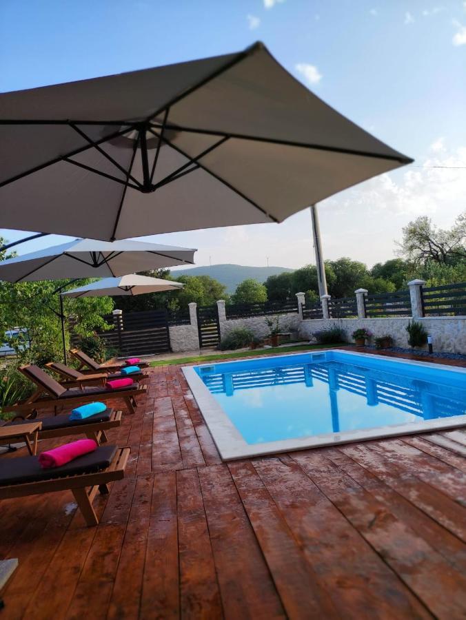 Apartment Karla Snb Лозовац Экстерьер фото