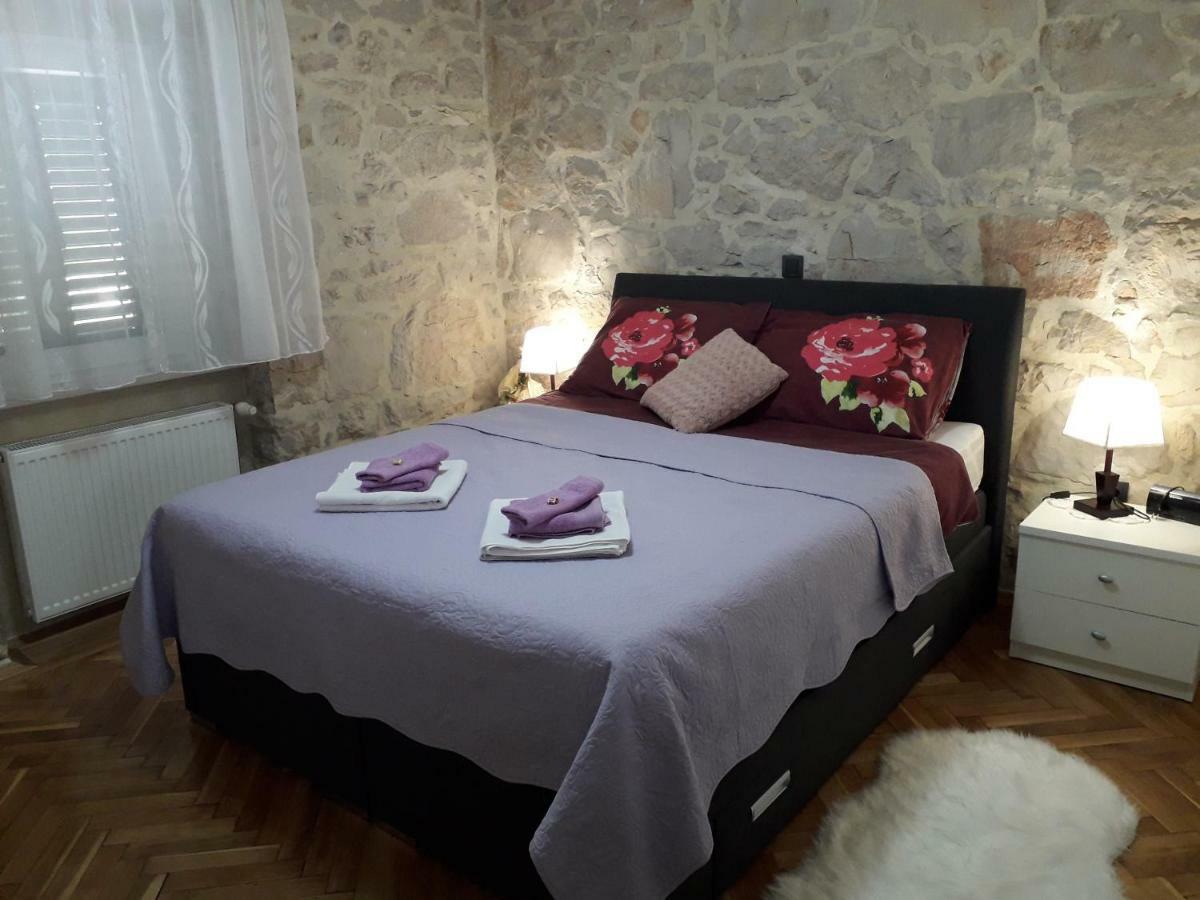 Apartment Karla Snb Лозовац Экстерьер фото